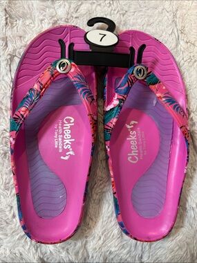 Cheeks Pink Tropical Print Women's Sandals